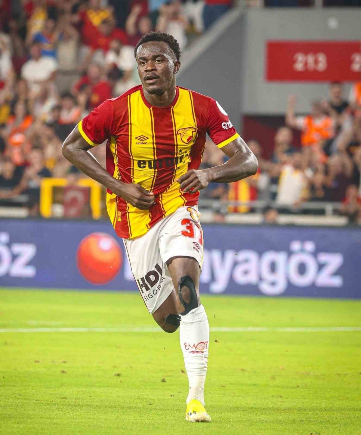Göztepe Transferlere Hız Verdi