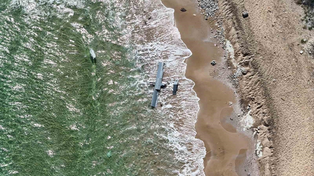 Karaburun Sahili'nde mühimmat yüklü olabileceği değerlendirilen İHA bulundu