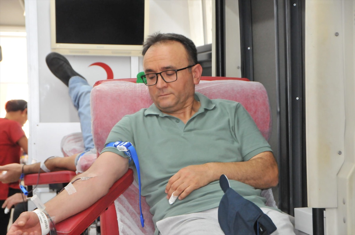 Mahallenin Gücü Kan Bağışıyla Büyür