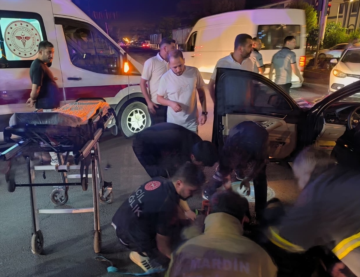 Kızıltepe\'de Trafik Kazası: 2 Yaralı