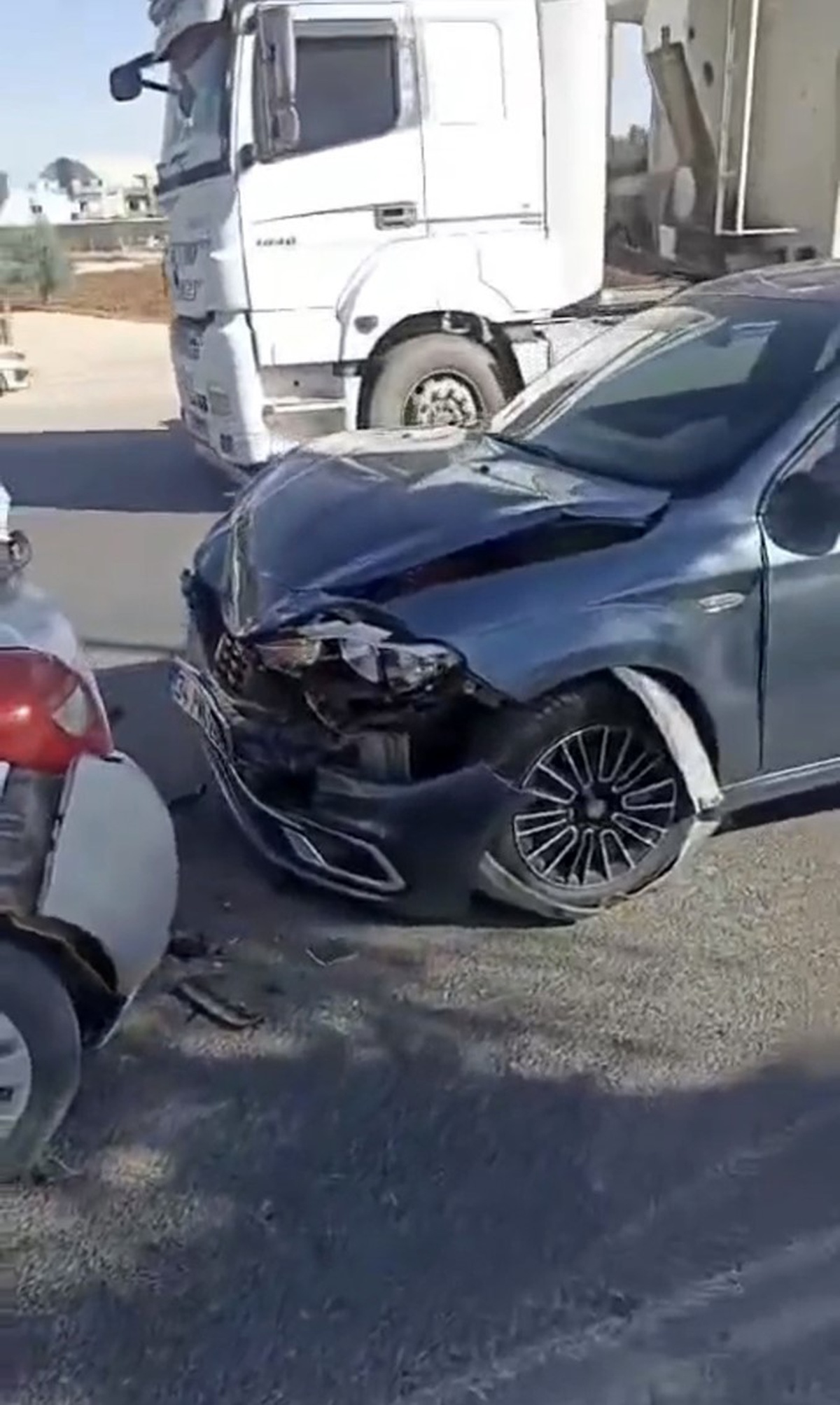 Kızıltepe\'de Zincirleme Trafik Kazası: 3 Yaralı