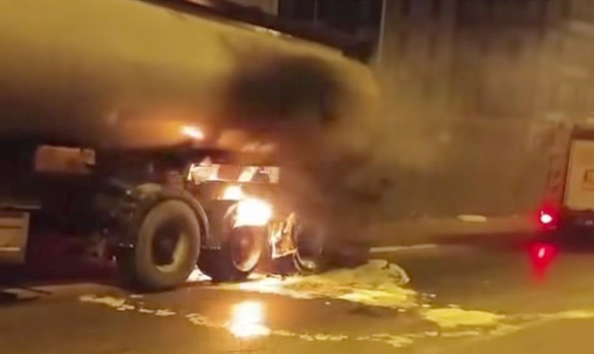 Gaziantep\'te Tanker Yangını