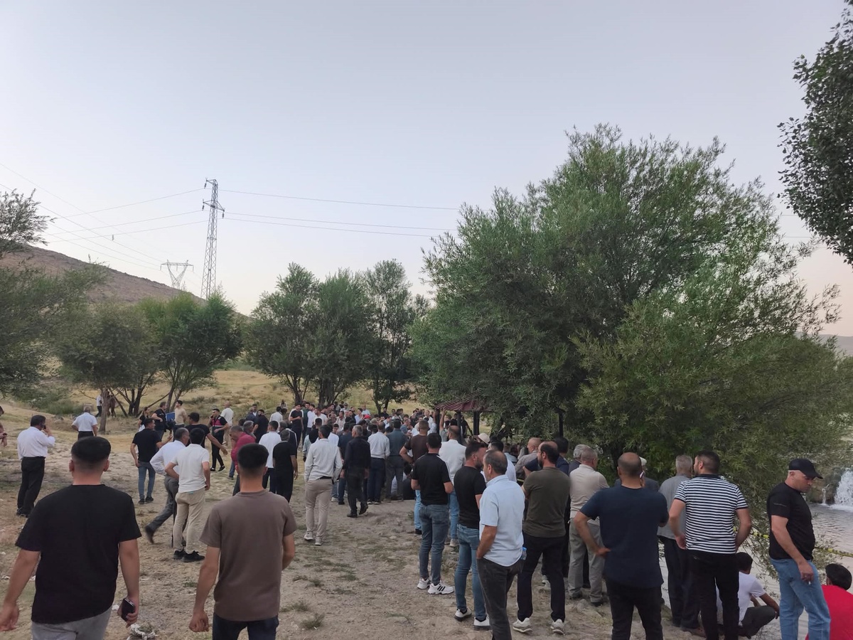 Baba Çocuğunu Kurtardı, Kendisi Boğuldu