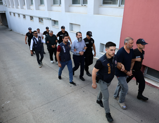 Alparslan Kuytul ve eşinin de aralarında olduğu 56 şüpheli adliyeye sevk edildi