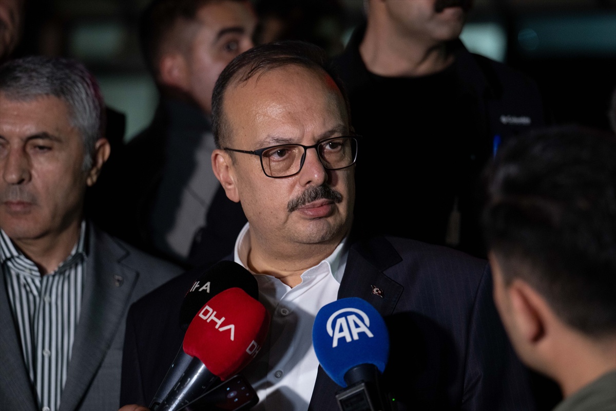 Maden Kazasında Hayatını Kaybeden İşçi Toprağa Verildi