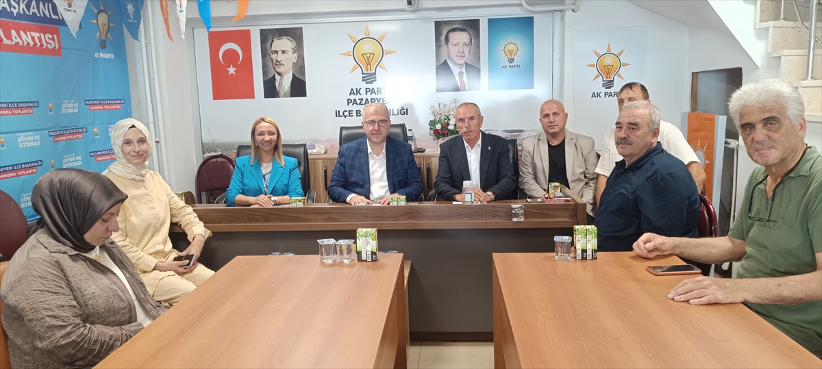 Pazaryeri\'nde AK Parti Danışma Meclisi Toplantısı Yapıldı