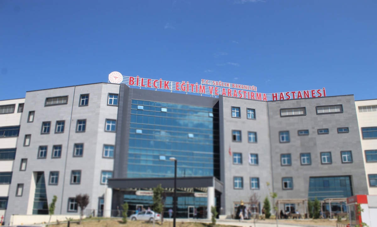Osmaneli\'nde maden göçüğü: İşçi yaralandı