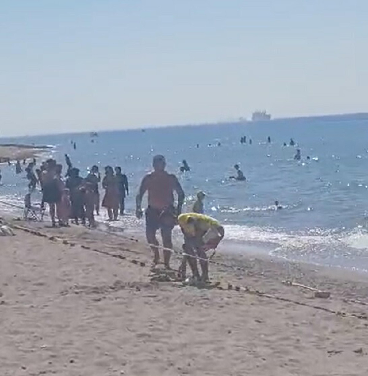 Çanakkale\'de Halk Plajında Patlamamış Mermi Bulundu