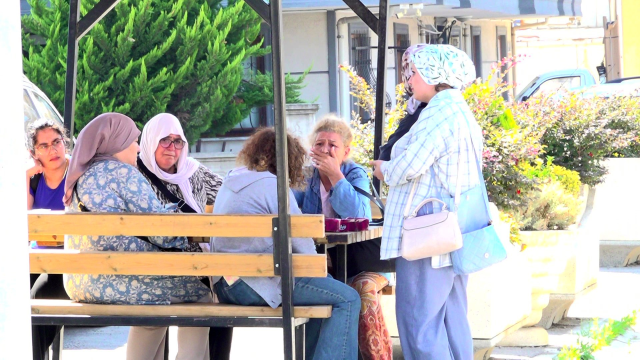 Denizde ölü bulunan 3 kardeşe acı veda! Doğum gününde son yolculuğuna uğurlandı