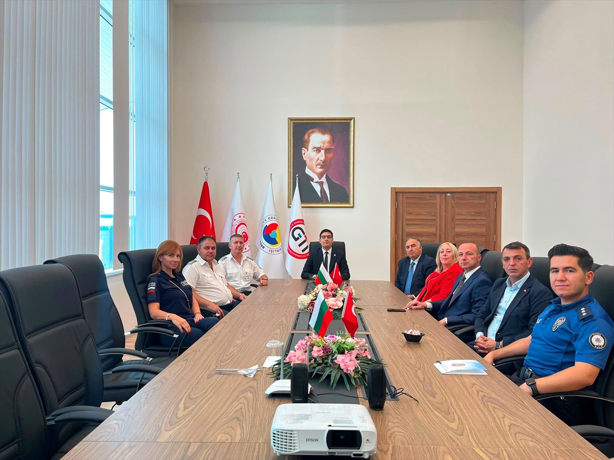 Hamzabeyli Sınır Kapısı\'nda Yoğunluk Toplantısı
