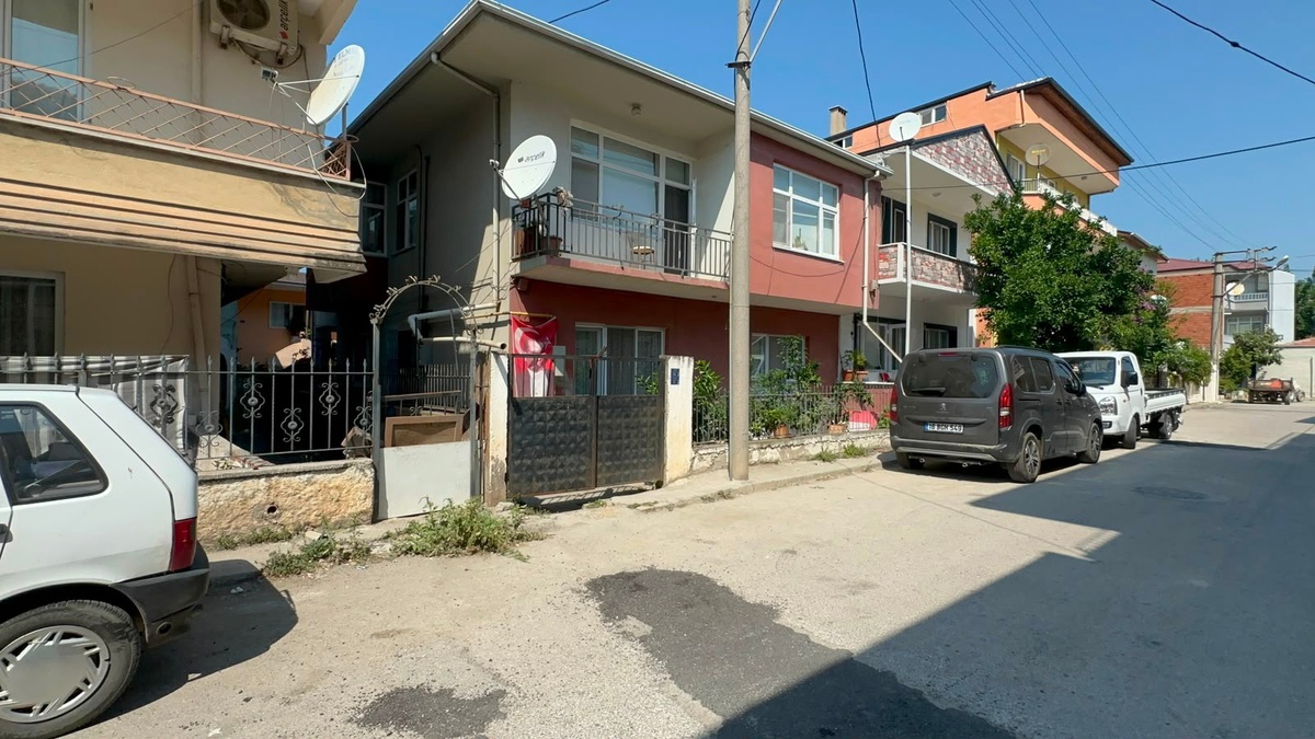 Hurdacının Kapı Hırsızlığı Kamerada