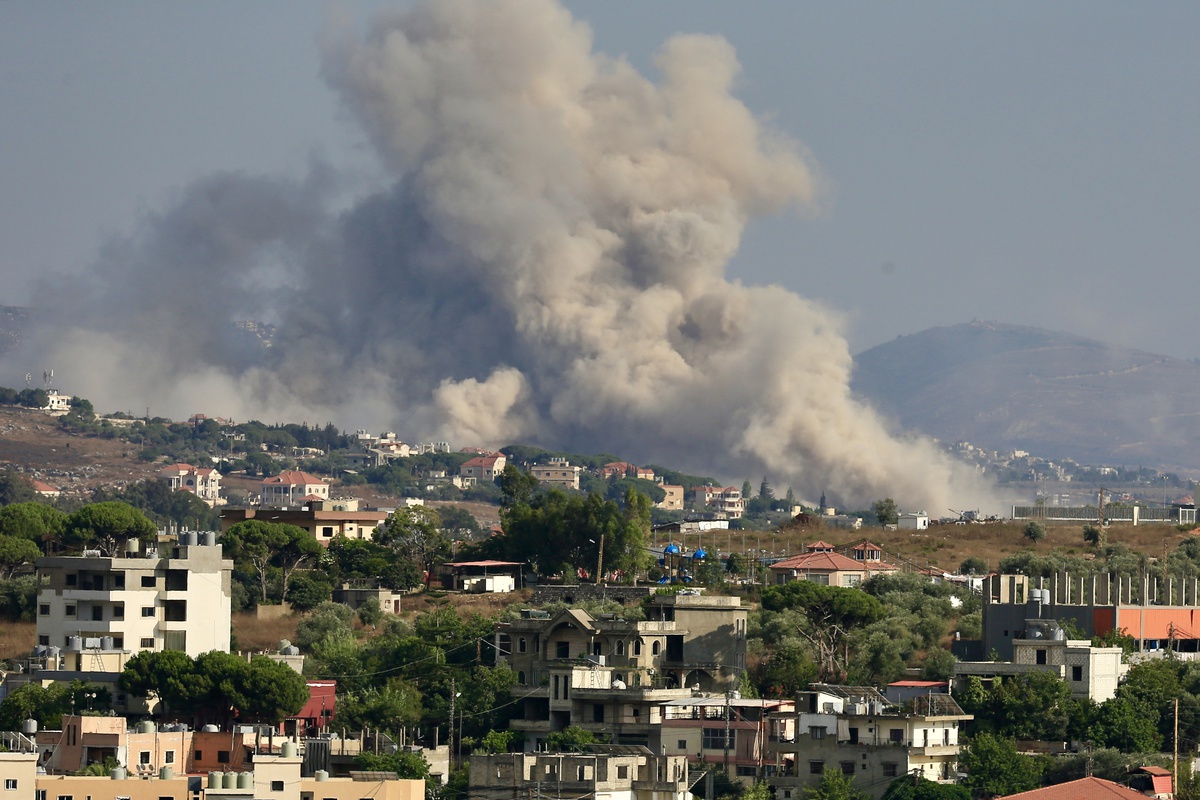 İsrail\'in Lübnan Saldırıları: 8915 Ölü