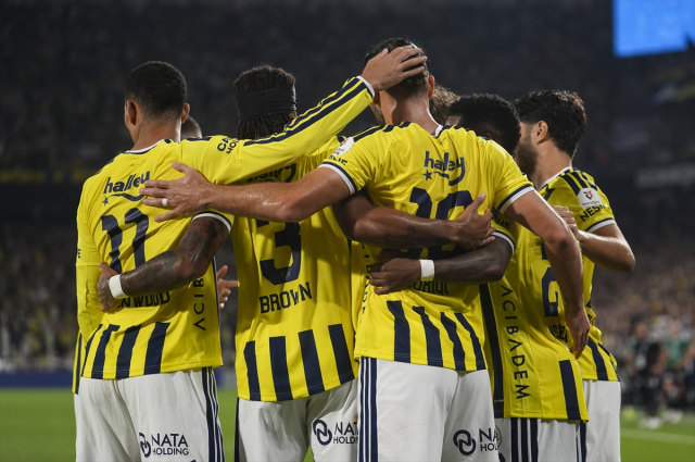 Kadıköy'de tam 6 gol! Fenerbahçe Lyon maçı öncesi gümbür gümbür
