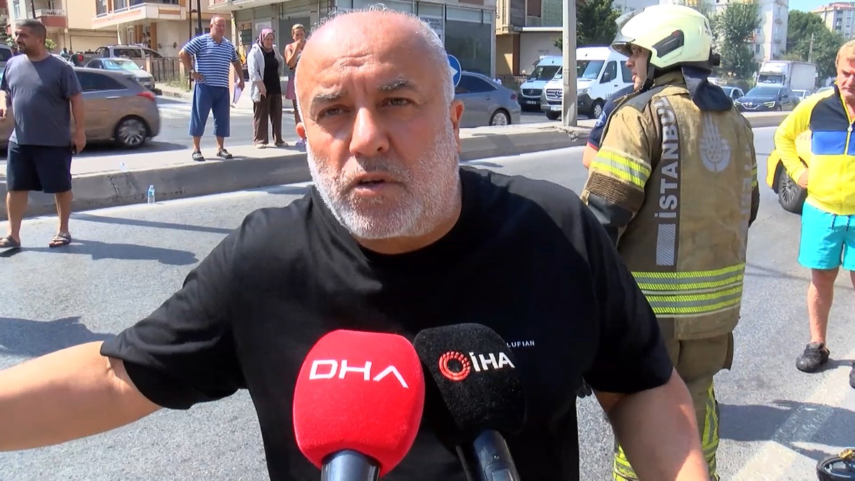 Kartal\'da Minibüs Skutere Çarptı: Bir Yaralı