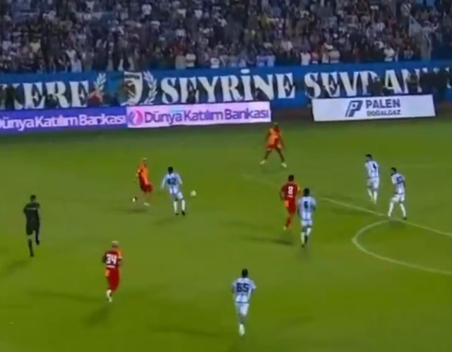 Osimhen yine bomba gibi! Milli yıldızı fena azarladı
