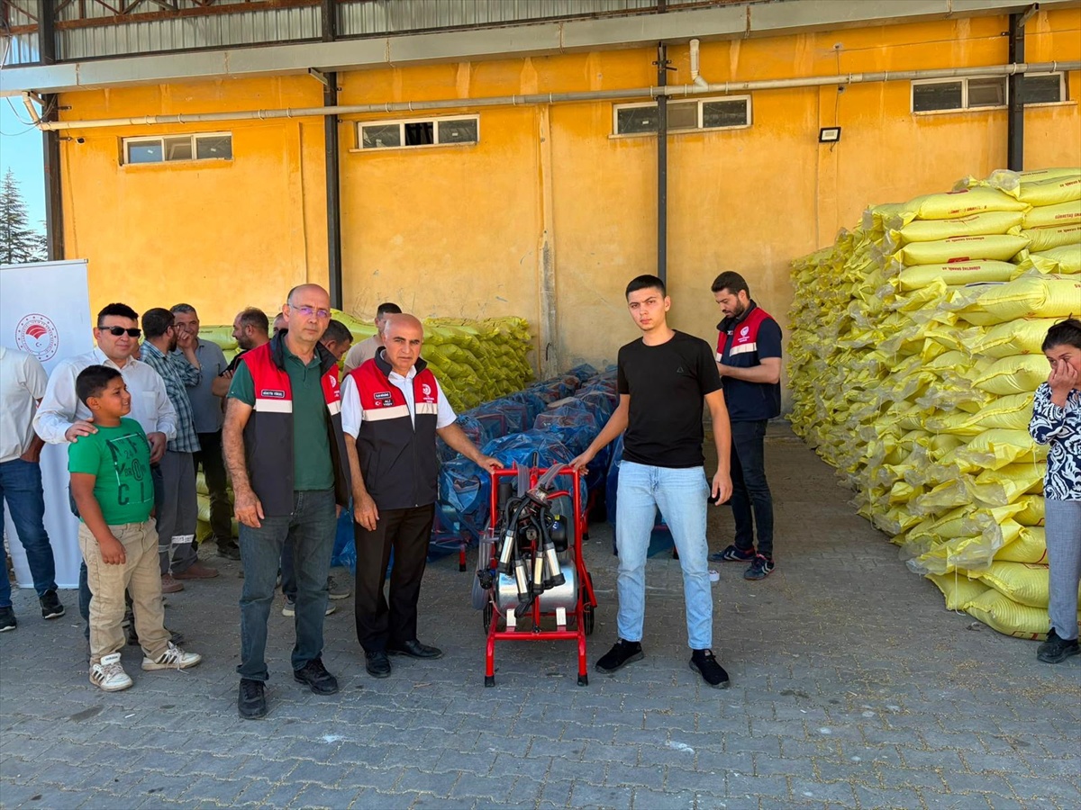 Çorum\'da Üreticilere Süt Sağım Makinesi Hibesi
