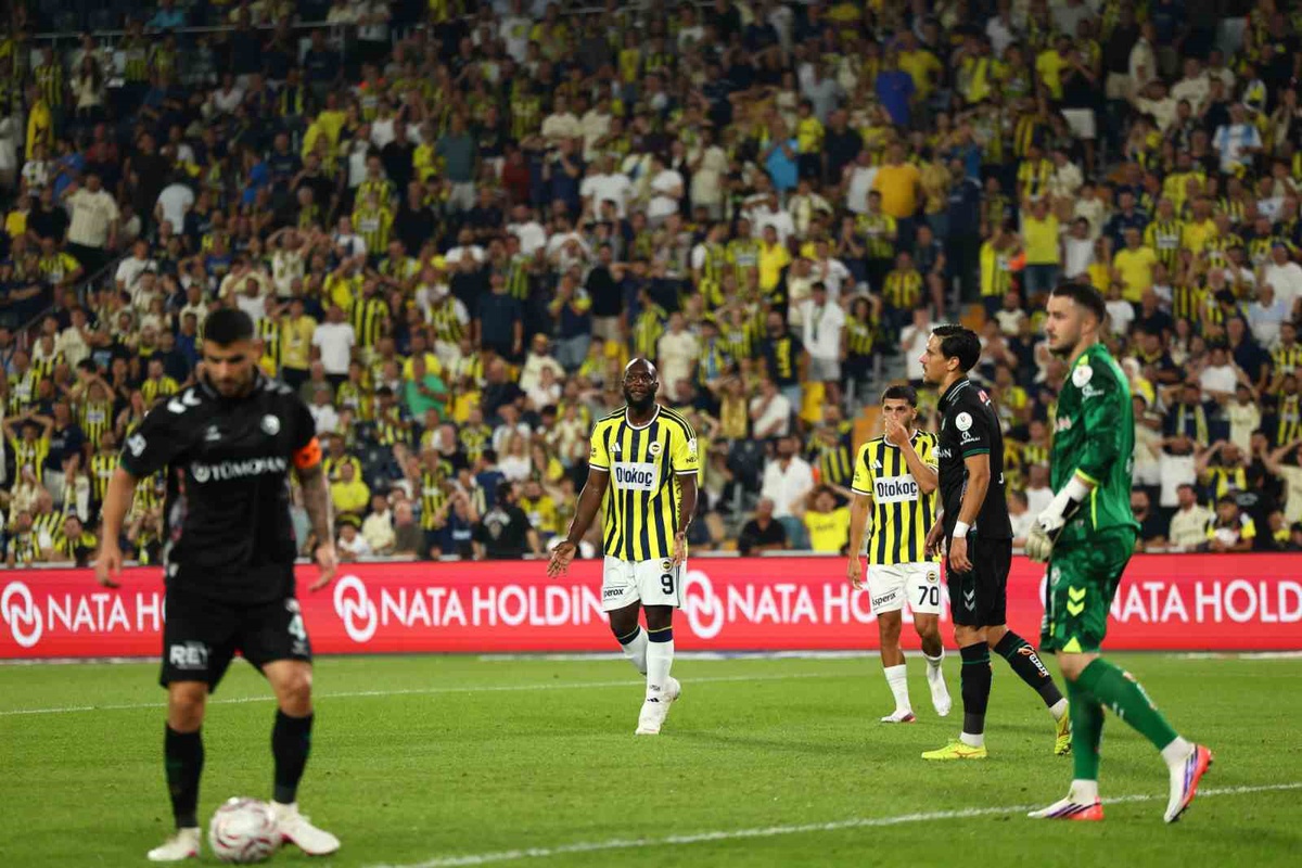 Lukaku, Fenerbahçe ile İlk Maçında Sahada