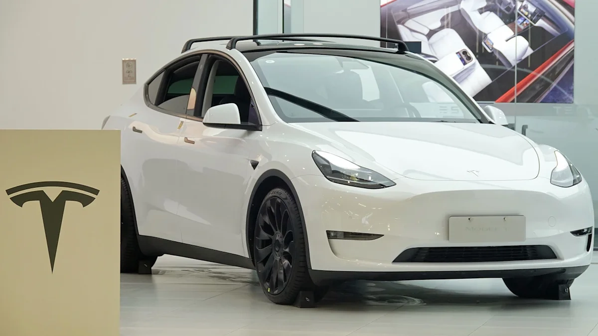 Tesla, Çin\'de 3 Milyon Aracı Geri Çağırıyor