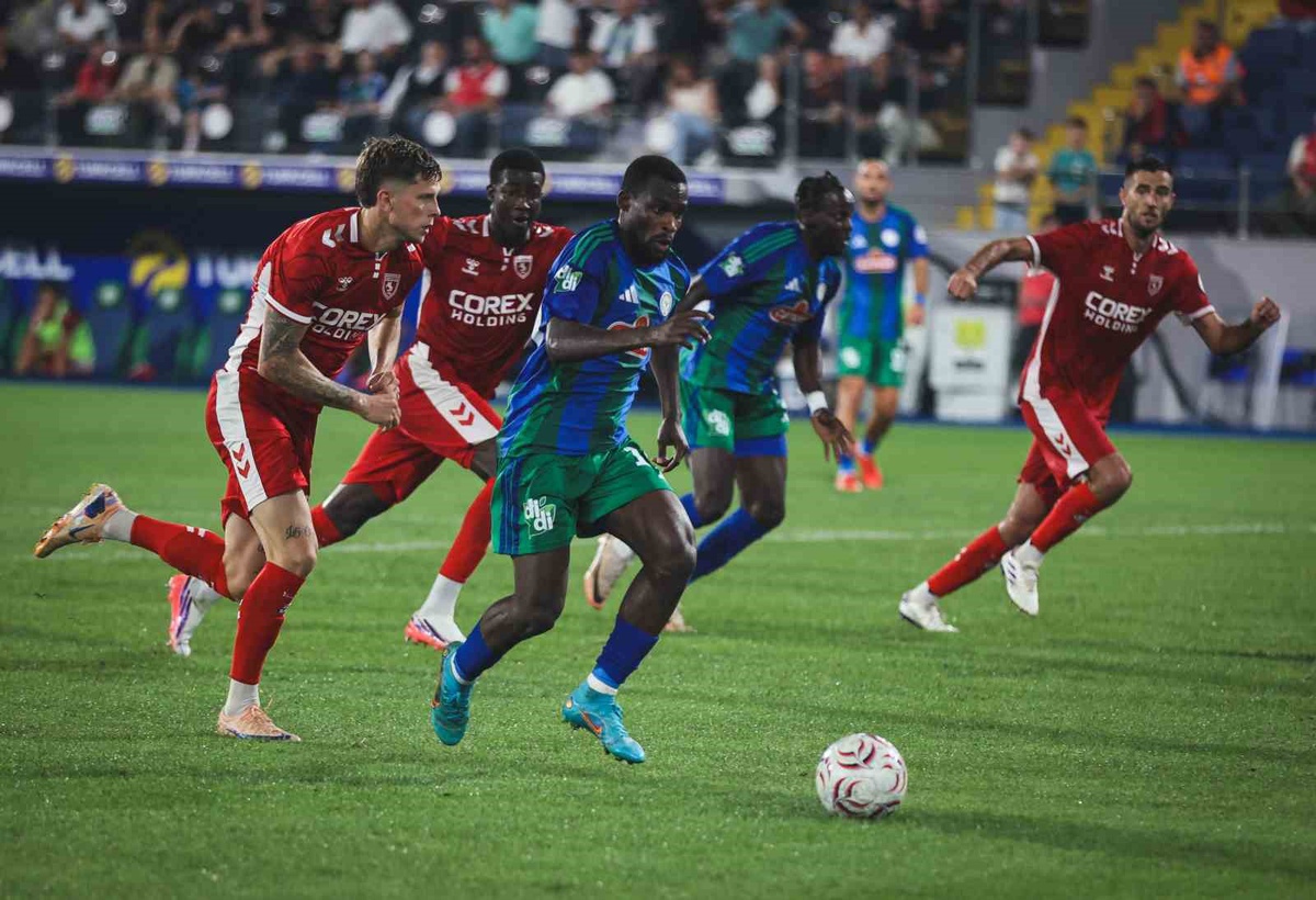 Çaykur Rizespor, Samsunspor\'a 2-0 Yenildi