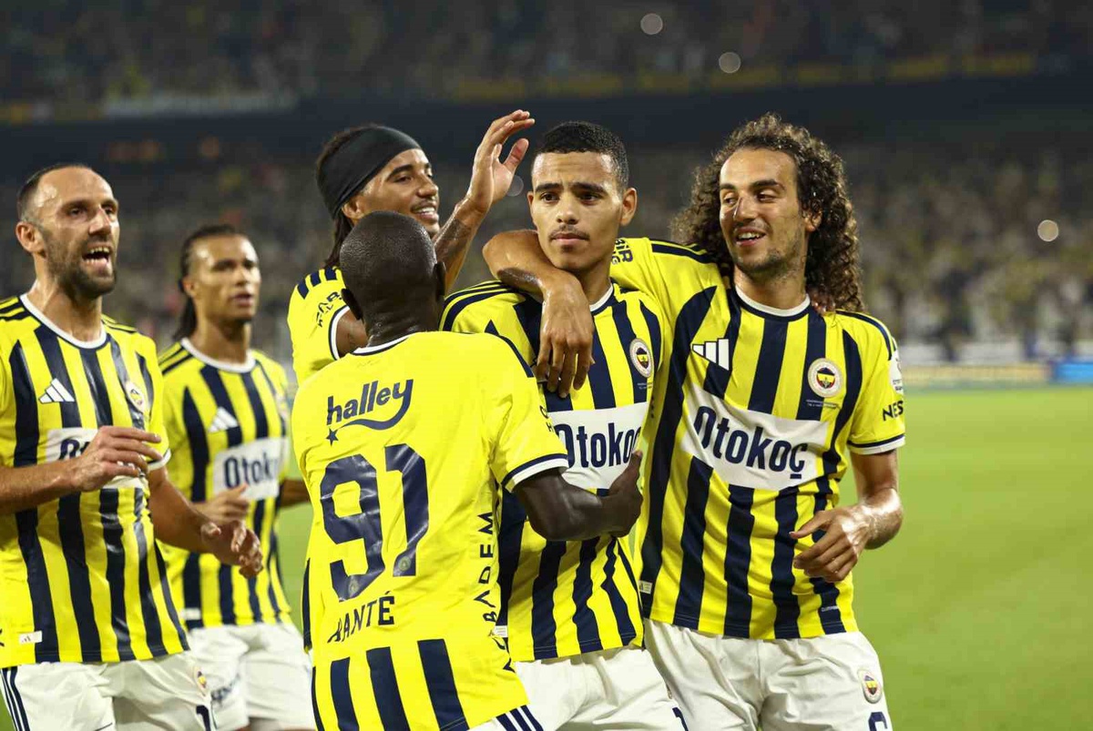 Fenerbahçe 3-1 Konyaspor: İlk Yarı Sonucu