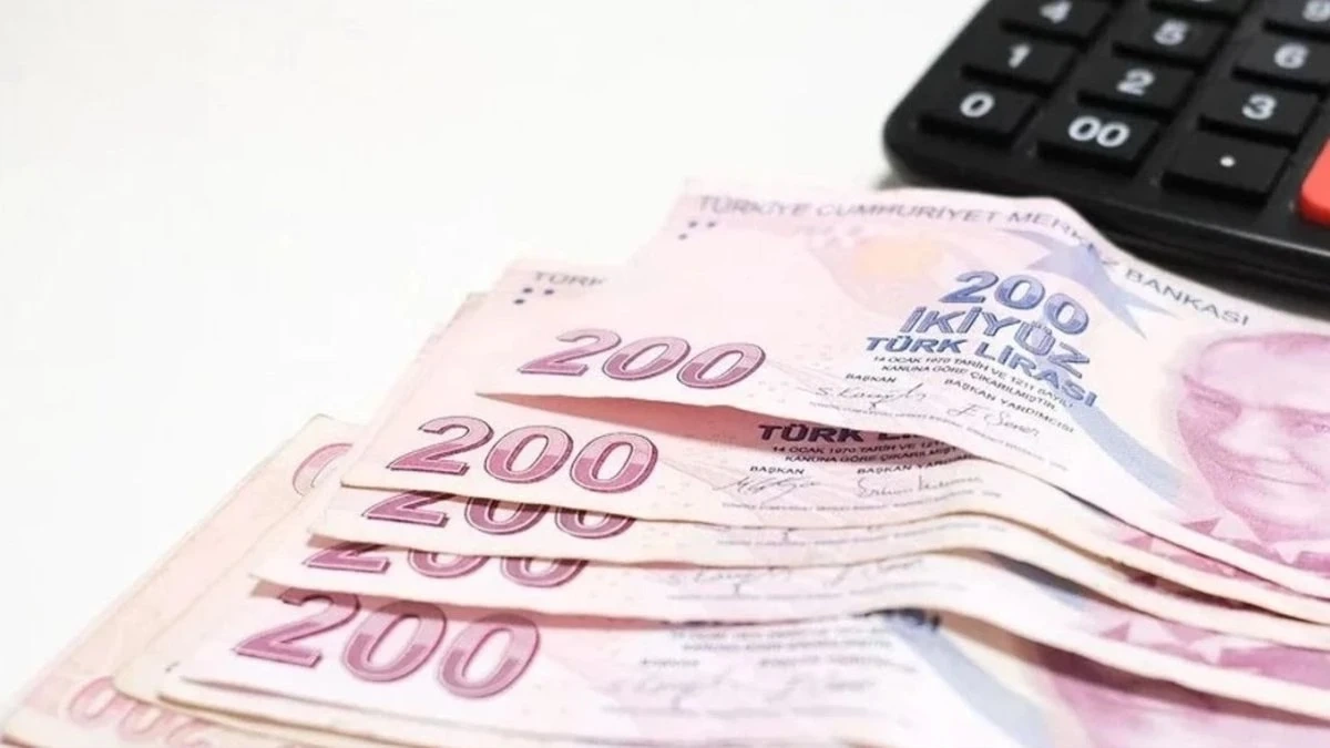 Emeklilere 1200 TL Sabit Ödeme