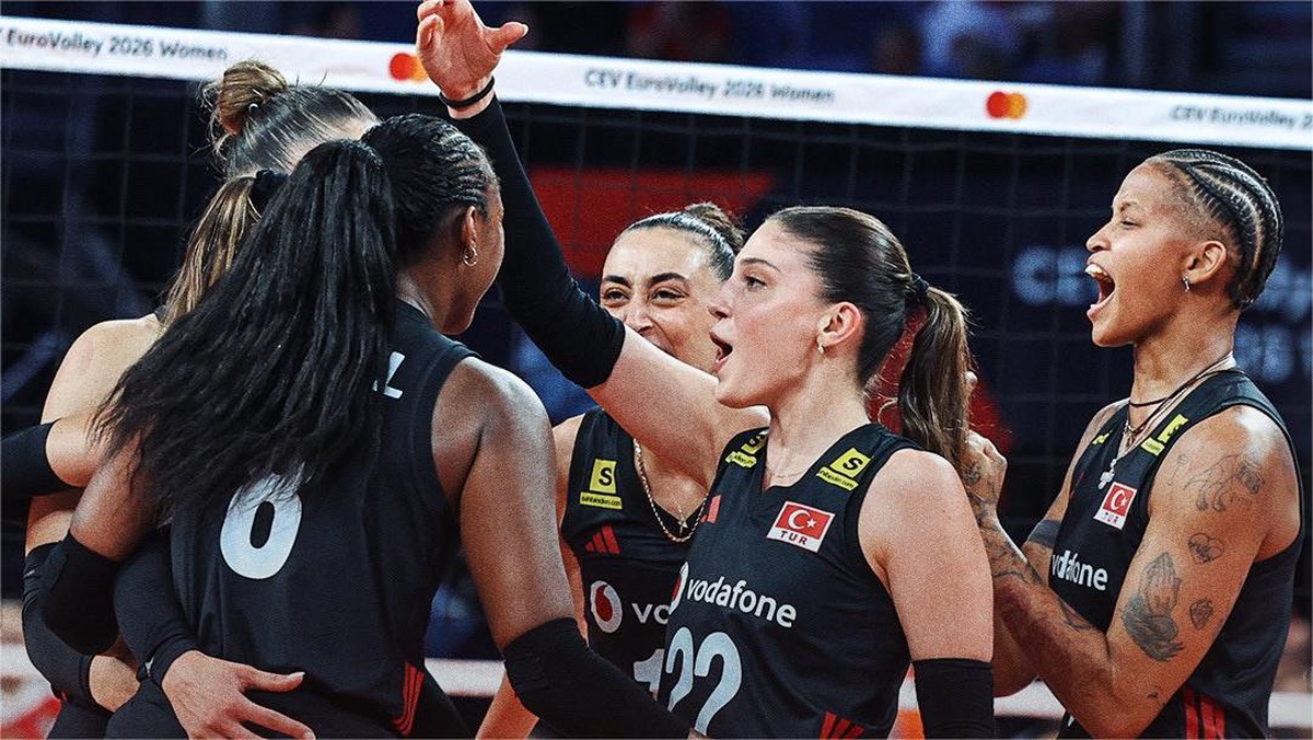 A Milli Kadın Voleybol Takımı 2'de 2 Yaptı