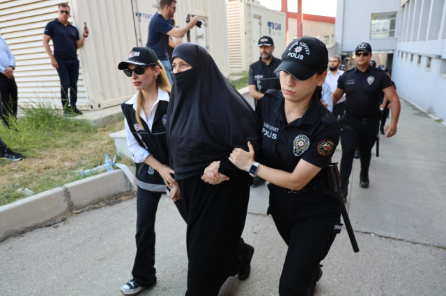 Alparslan Kuytul ve eşi tutuklandı