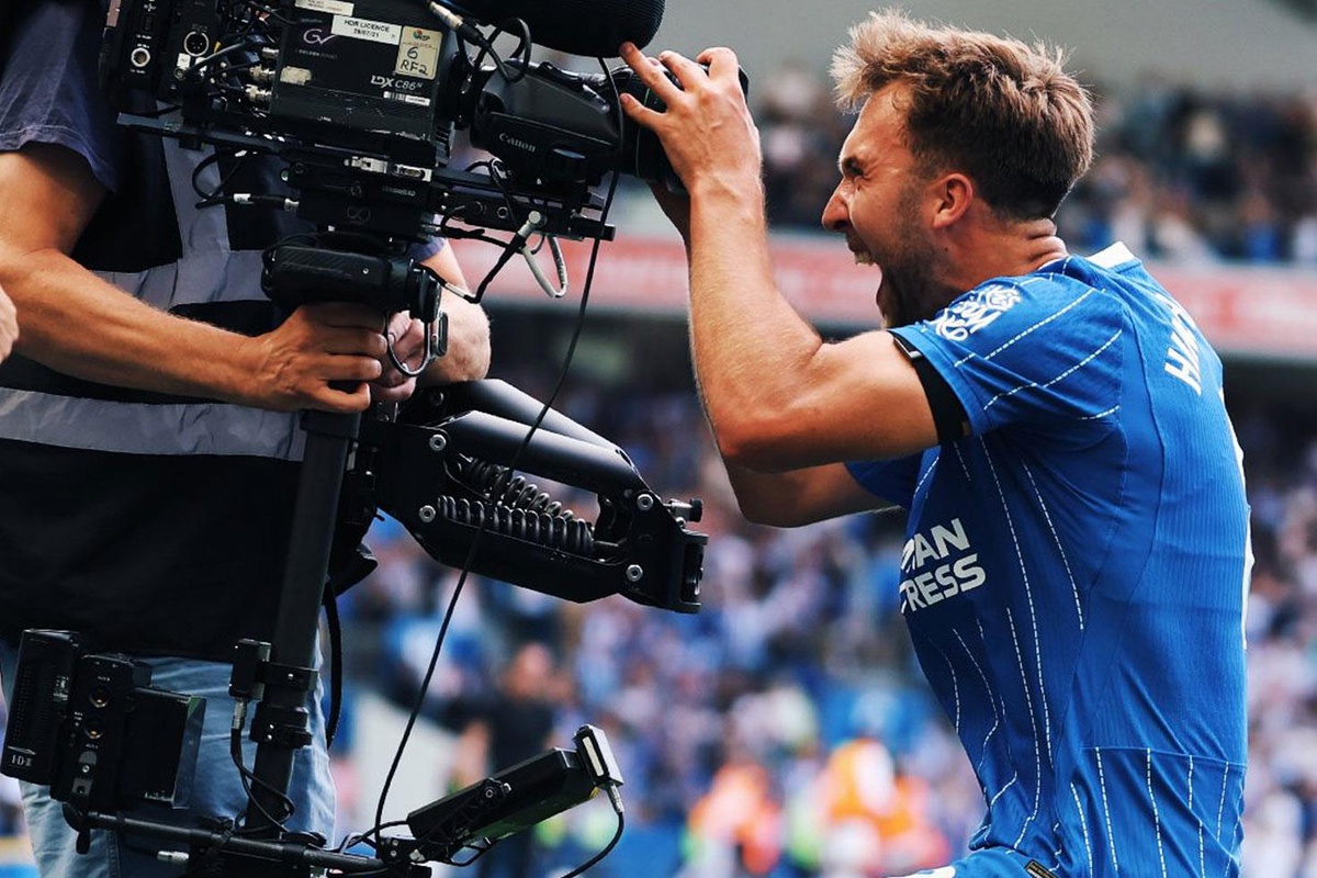 Brighton, son Avrupa Ligi şampiyonu Aston Villa\'yı ilk 31 dakikada paramparça etti