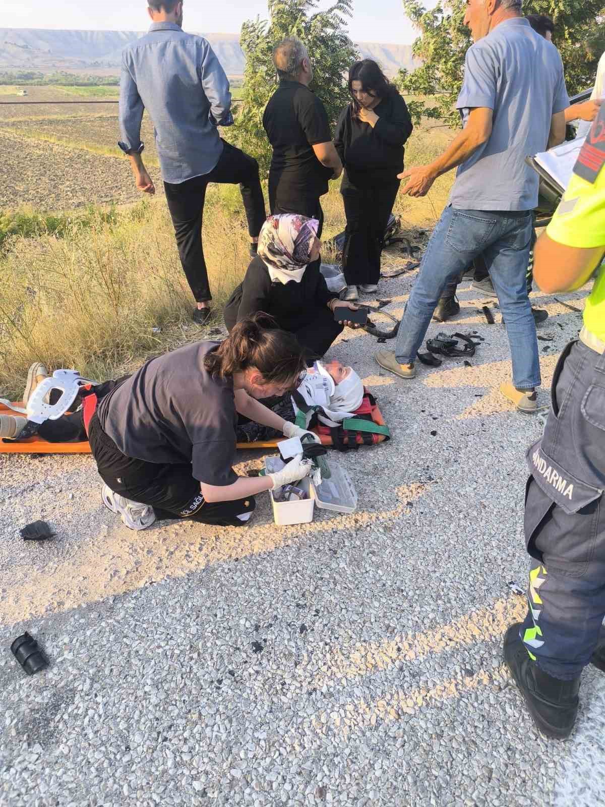 Çankırı'da Trafik Kazası: 1 Ölü, 6 Yaralı