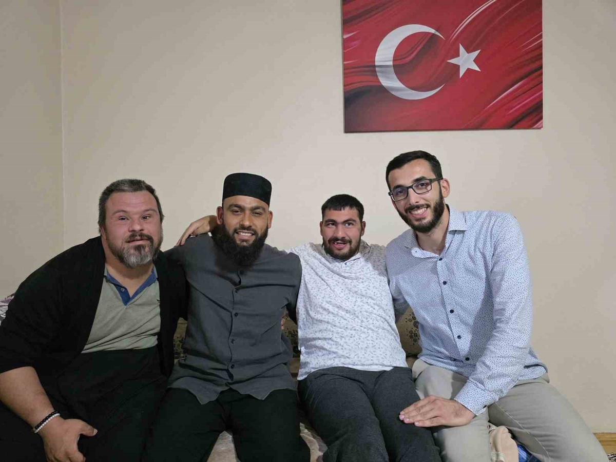 Savaş\'ın İlahilerle Buluşması