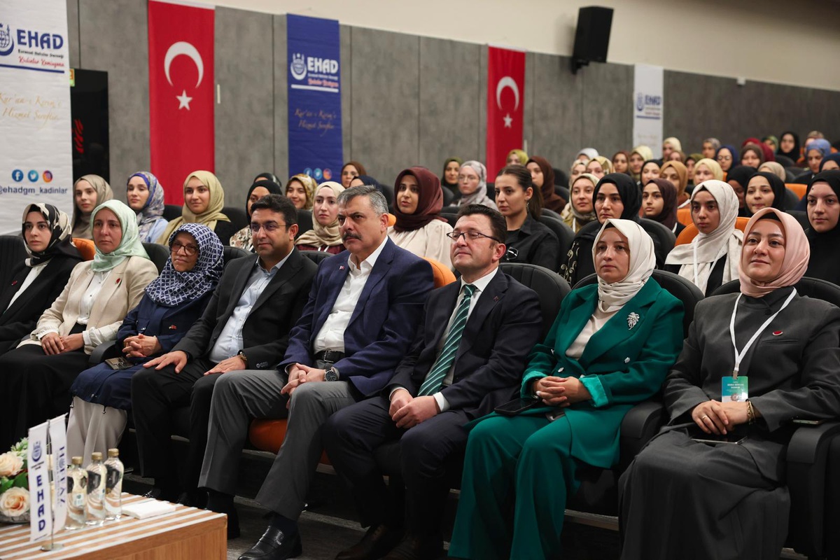 Bakan Çiftçi'den Genç Hafızlara Tavsiyeler