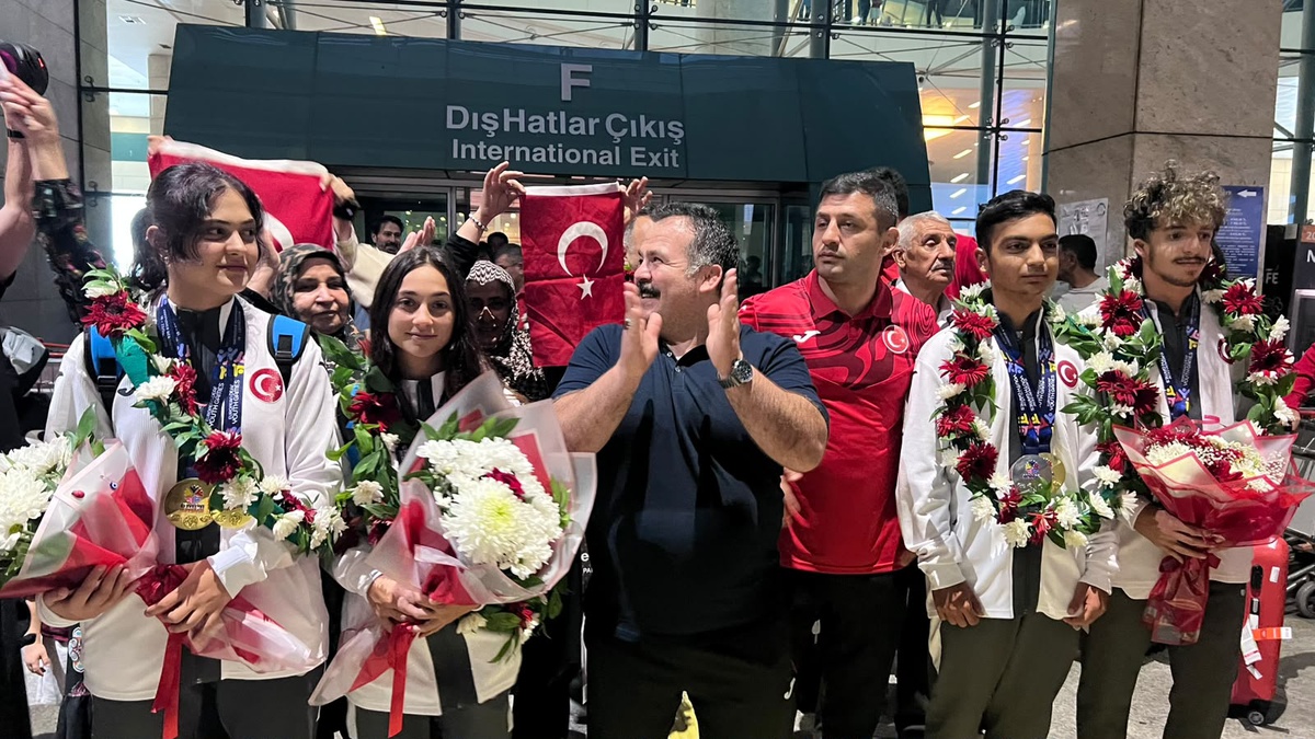 İşitme Engelliler Gençlik Oyunları'nda 33 madalya