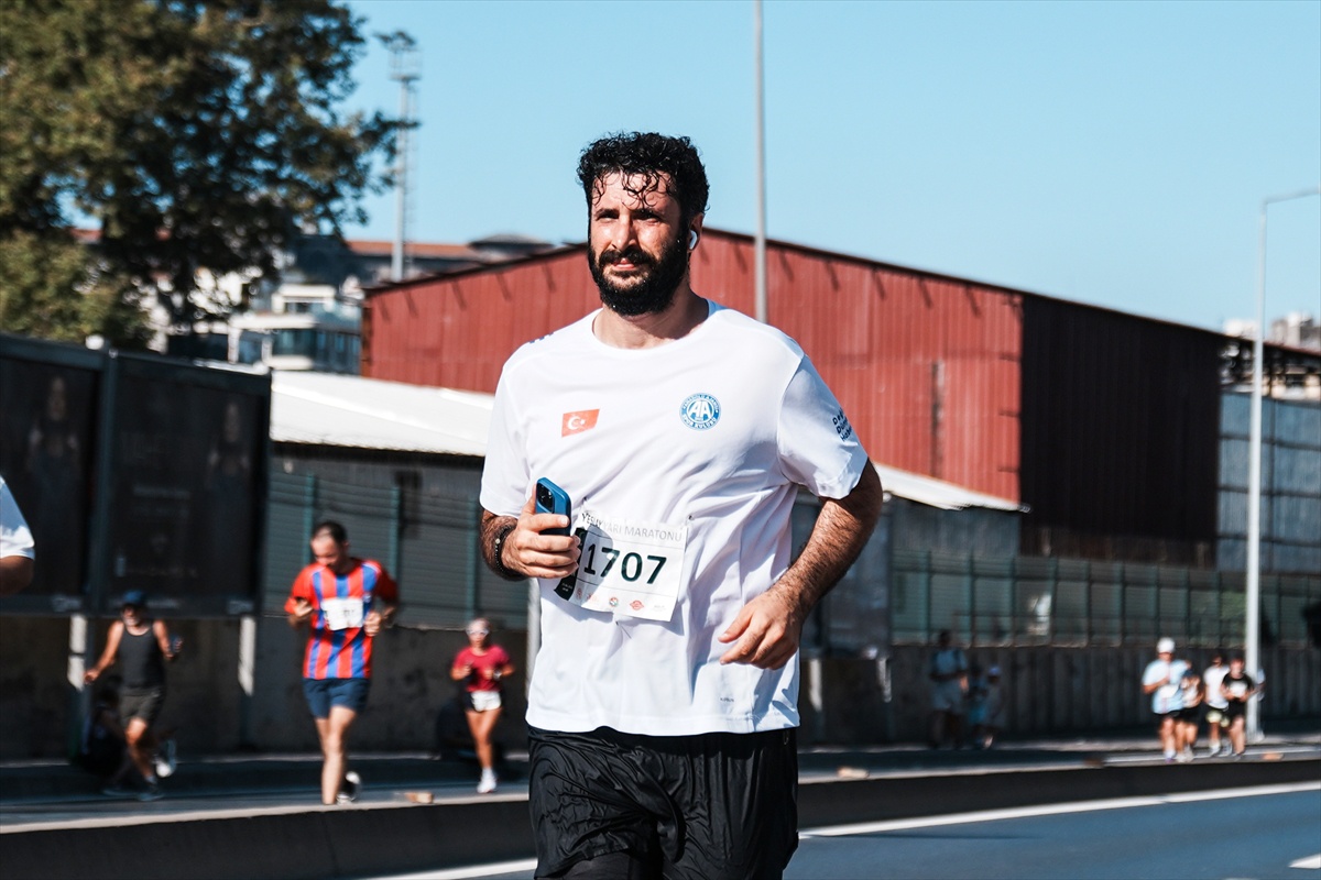 Yeşilay Yarı Maratonu Başarıyla Gerçekleşti