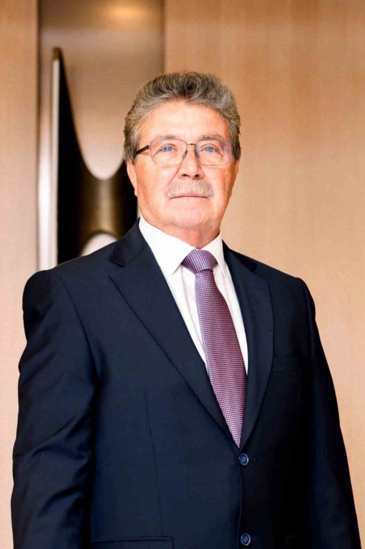 Ünal Üstel'den GKRY'ye Tepki