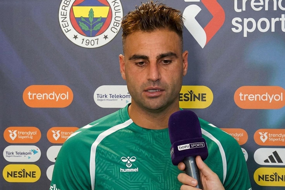 Konyasporlu Deniz Türüç\'ten hakeme sert tepki