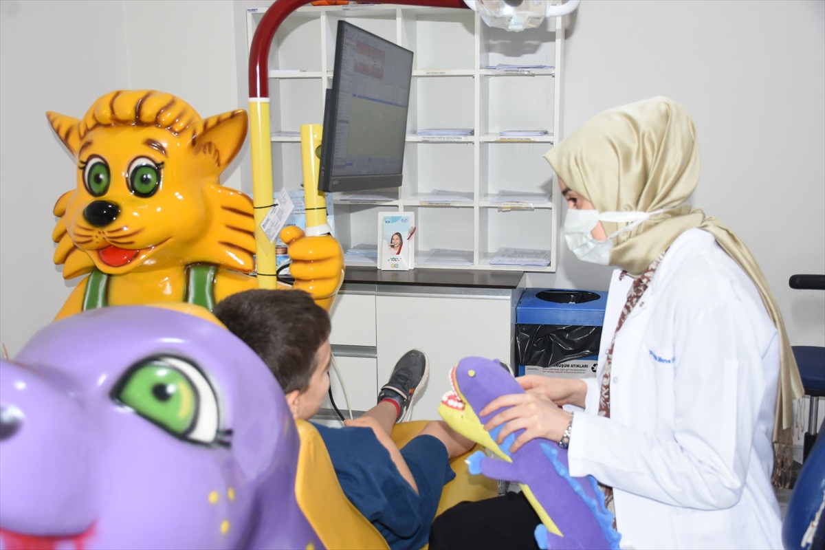 Özel Gereksinimli Çocuklara Diş Tedavisi