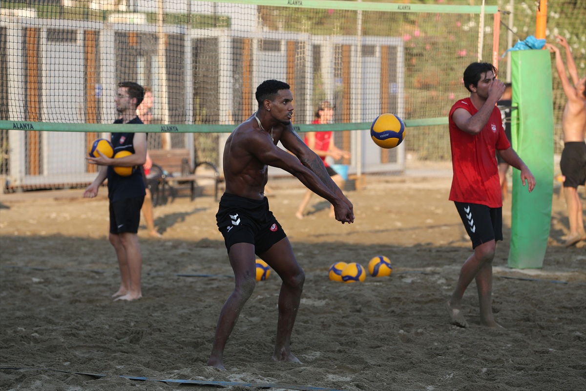 Alanya Belediyespor\'da Yeni Takım Hedef: Play-Off!