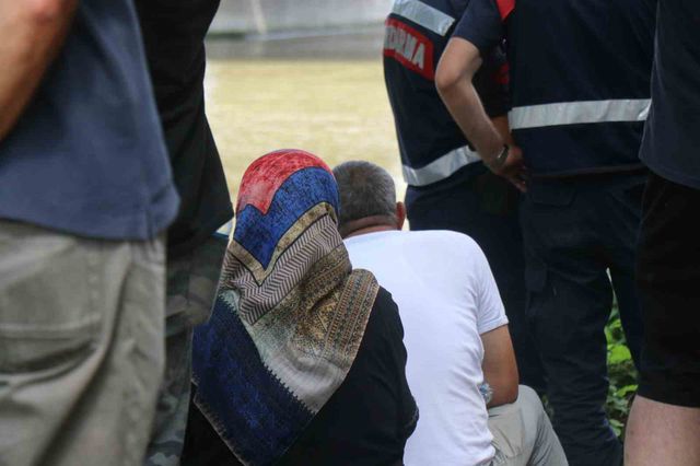 Sakarya'da genç adam nehre atladı, cansız bedeni bulundu