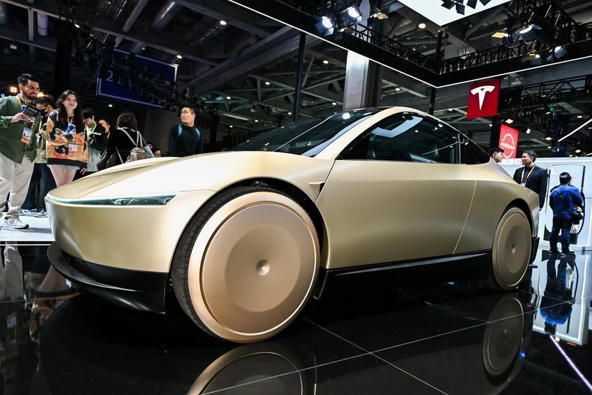 Tesla'nın Robot Taksi Modeli Cybercab Eylül'de Geliyor