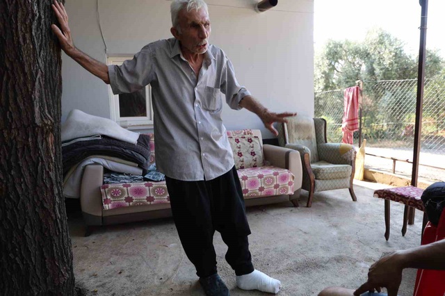 Yaşlı Adam Otomobilin Çarpması Sonrası Terkedildi