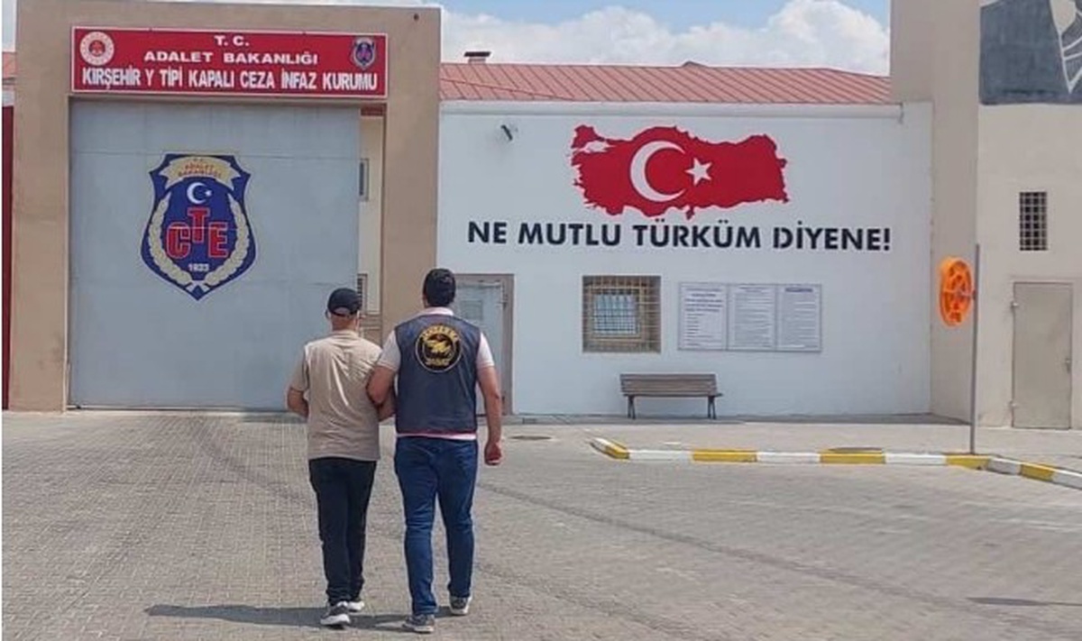 Kırşehir'de Aranan Şahıs Yakalandı