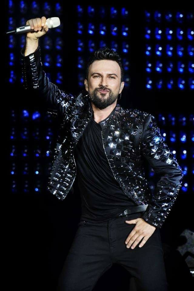 Topçu olacaktı popçu oldu! Murat Boz’un hayatını annesi değiştirmiş