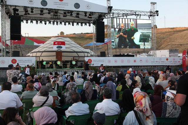 Ahlat'ta Malazgirt Zaferi Coşkusu: Grup Dergah Konseri