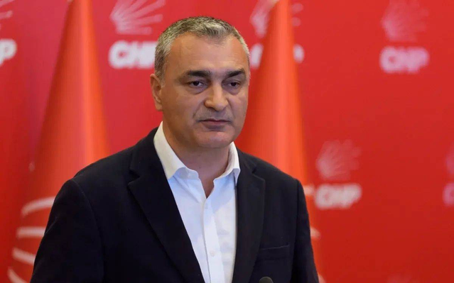 CHP’li Sarı: "Halkçı belediyecilik anlayışını kısa bir aranın ardından kaldığı yerden sürdürecek olan Belediye Başkanı Onur Yiğit’e hayırlı olsun"
