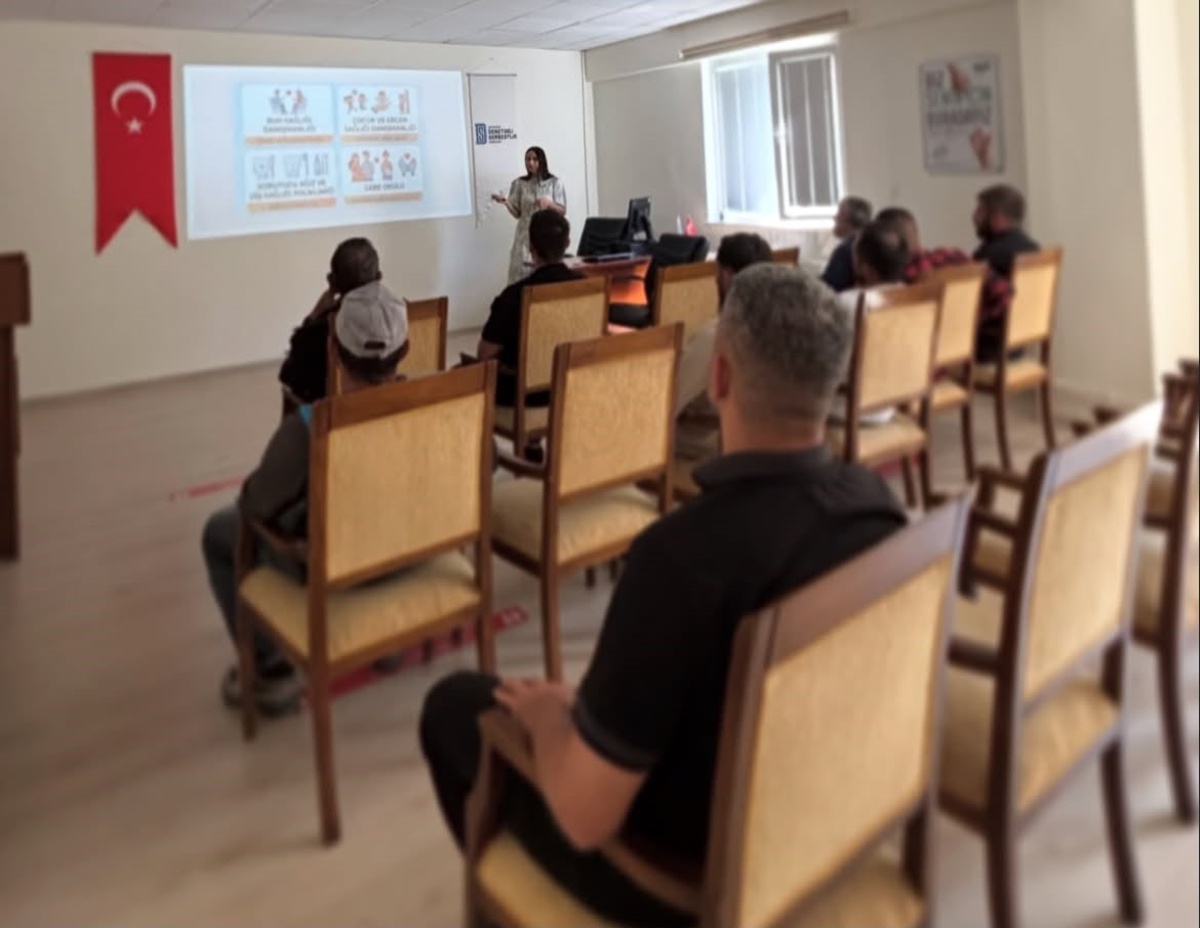 Bağlılıkla Mücadele Semineri Düzenlendi