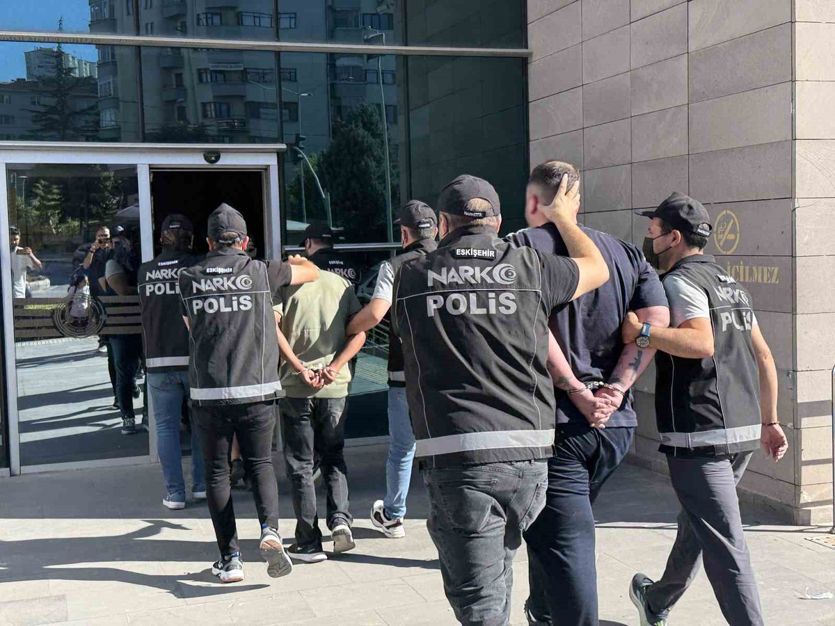 Eskişehir'de Uyuşturucu Operasyonu