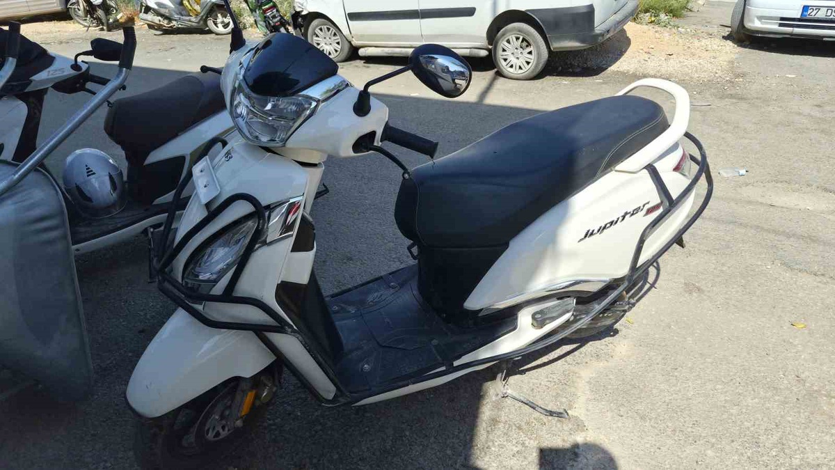 Adıyaman'da Motosiklet Kazası: Sürücü Yaralandı