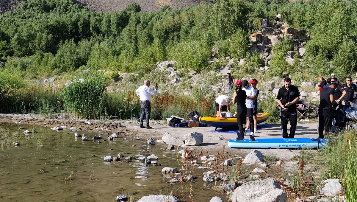 Nemrut Krater Gölü\'nde Su Sporları Etkinliği