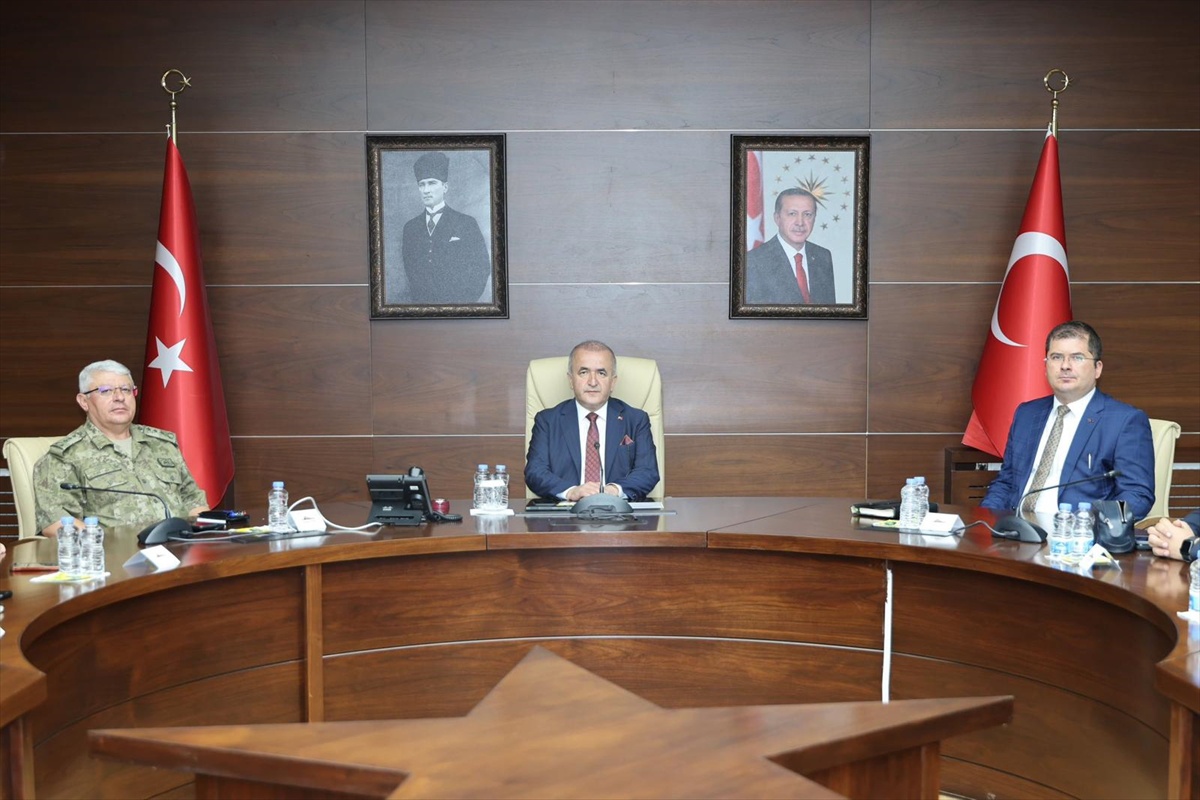 Elazığ\'da Güvenlik Toplantısı