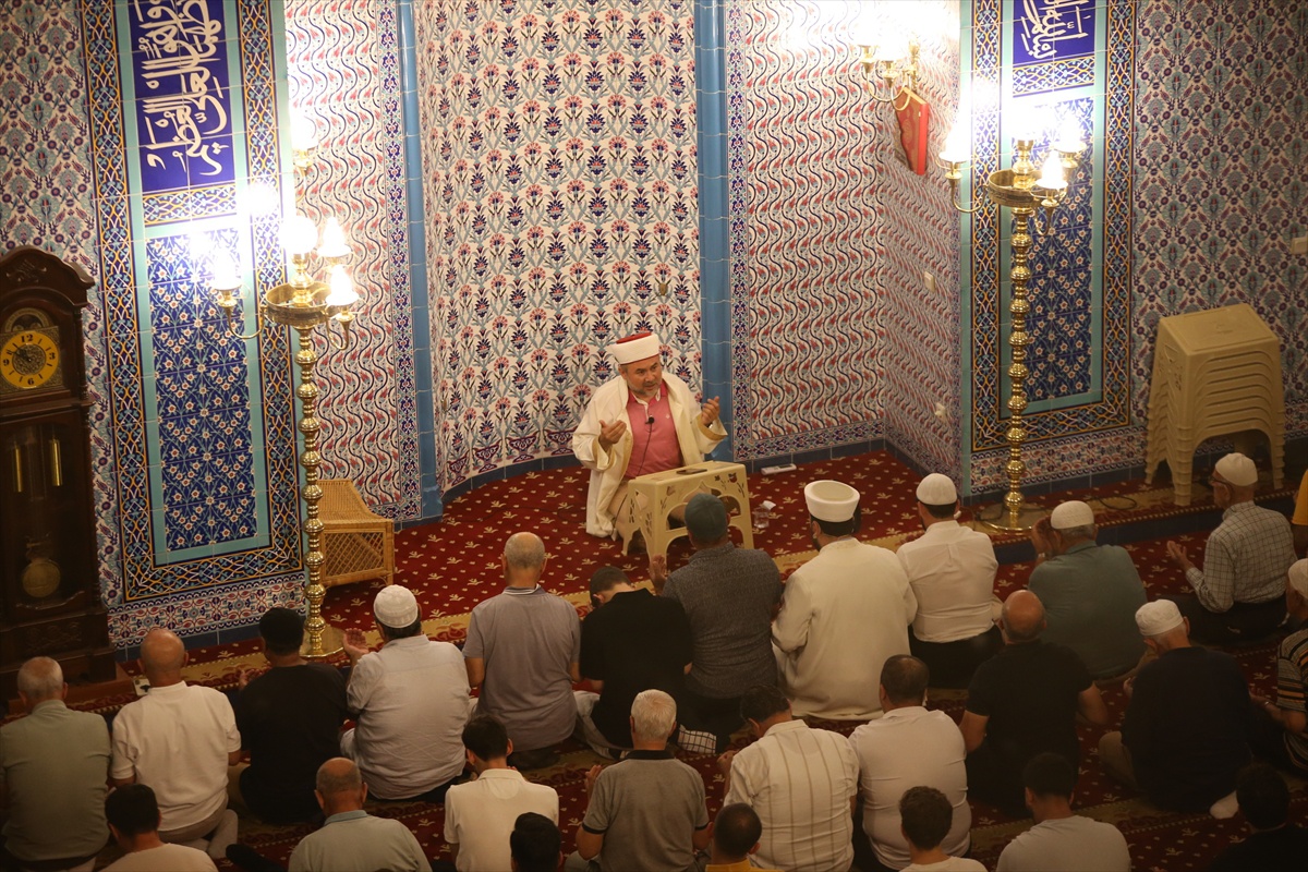 Mevlit Kandili Coşkusu İzmir ve Aydın'da